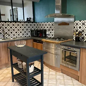 Hébergement de vacances Maison En Pierre De70 M2 Au Cœur D’un Hameau, Seyssel